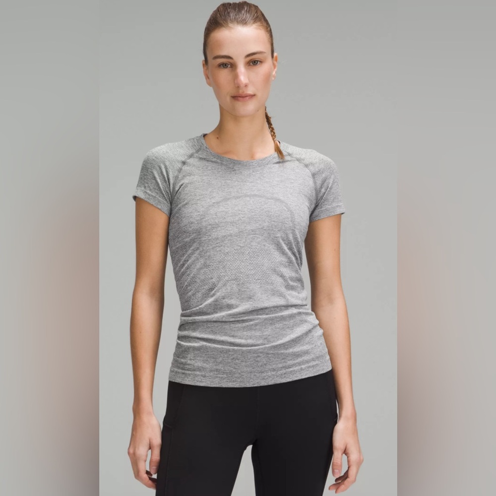 Lululemon grey run swiftie tech short sleeve shirt